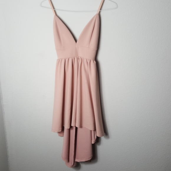 Lovely Day Dresses & Skirts - EUC Champagne colored plunge hi-lo dress size S